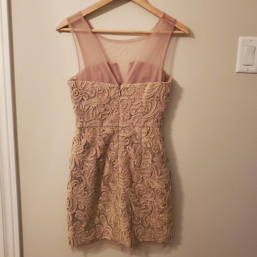 BCBG Nude Floral Dress - Picture 2 of 4